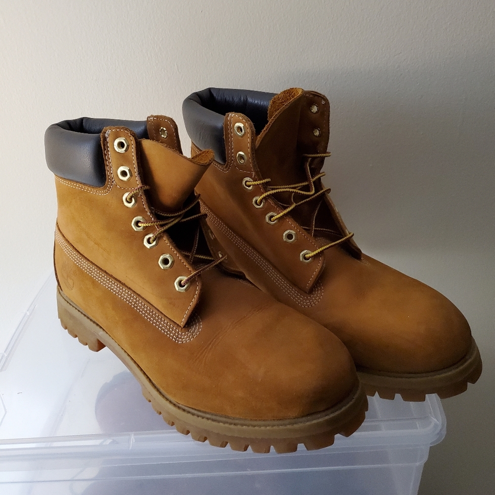 Timberland Men Genuine Leather Boots. Size: 10.5 M
